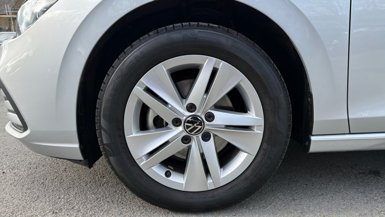 Volkswagen Golf 1.5 TSI Life 5dr Petrol Hatchback